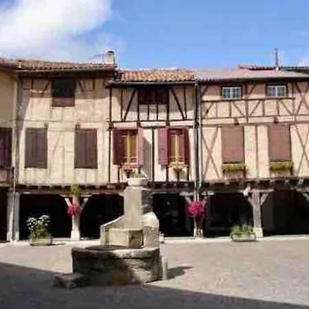 Maison Coquette En Bord De Golf Holiday home *